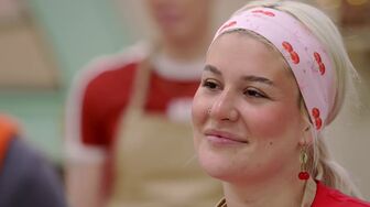 The Great British Bake Off S17E04 Bread Week 720p ALL4 WEB-DL AAC2 0 H 264-RAWR ff