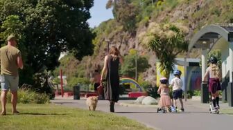 Moving Houses S04E05 HDTV x264-NGP