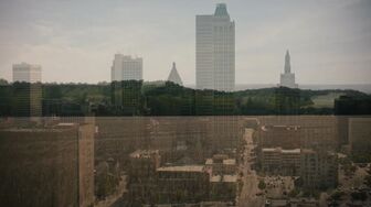 The Lowdown 2025 S02e01 1080P Web H264-Cakes -